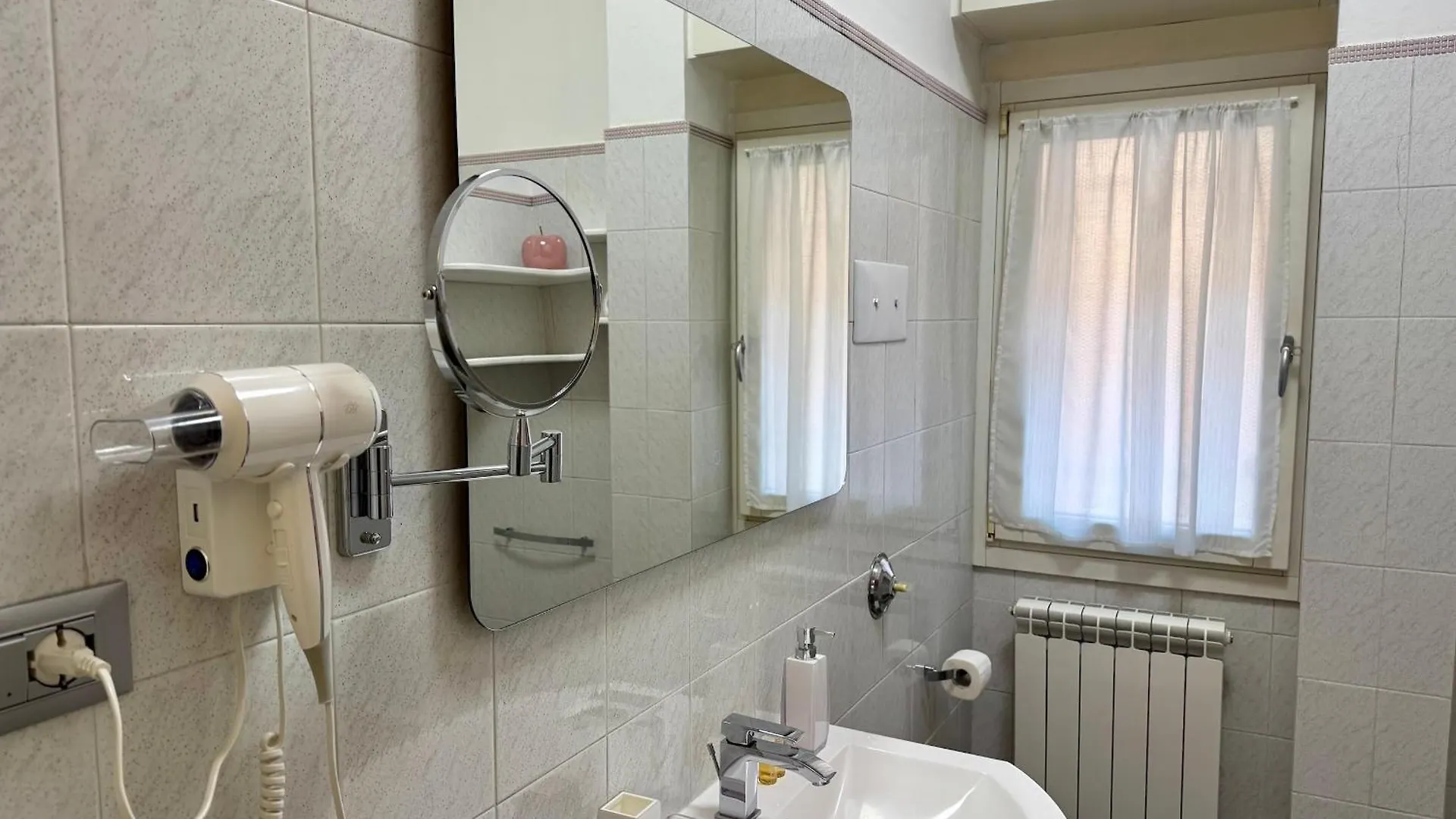 Apartment Celestia Canal View Venice Italy